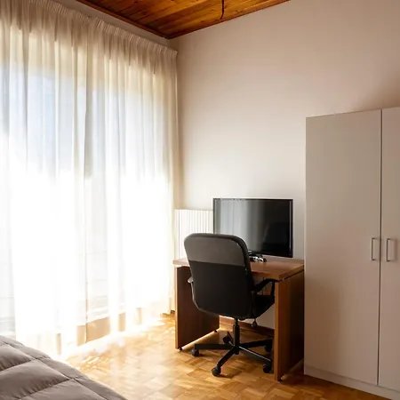 Casa Verdi Colli Apartment
